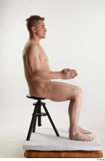 Steve Q 1 nude sitting whole body 0013.jpg